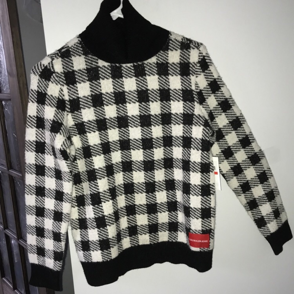 Checkered Calvin Klein turtleneck